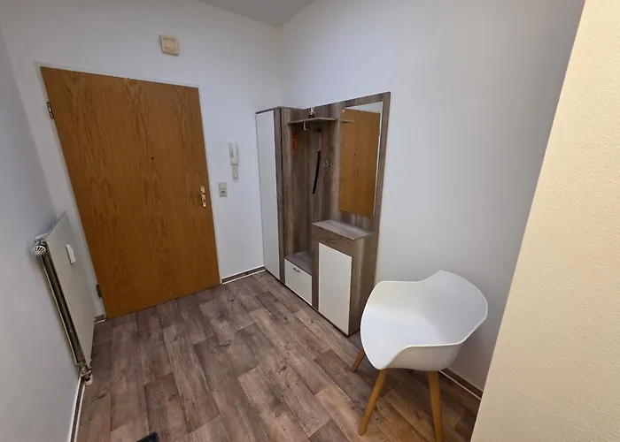 76m2 - 2 Raum In Zittauer Stadtzentrum Innenstadt Innenring Lage - Wohnen Auf Zeit In