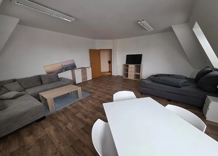 76m2 - 2 Raum In Zittauer Stadtzentrum Innenstadt Innenring Lage - Wohnen Auf Zeit In * Zittau