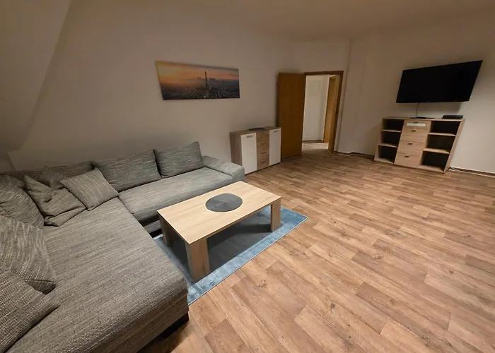 76m2 - 2 Raum In Zittauer Stadtzentrum Innenstadt Innenring Lage - Wohnen Auf Zeit In 公寓 *