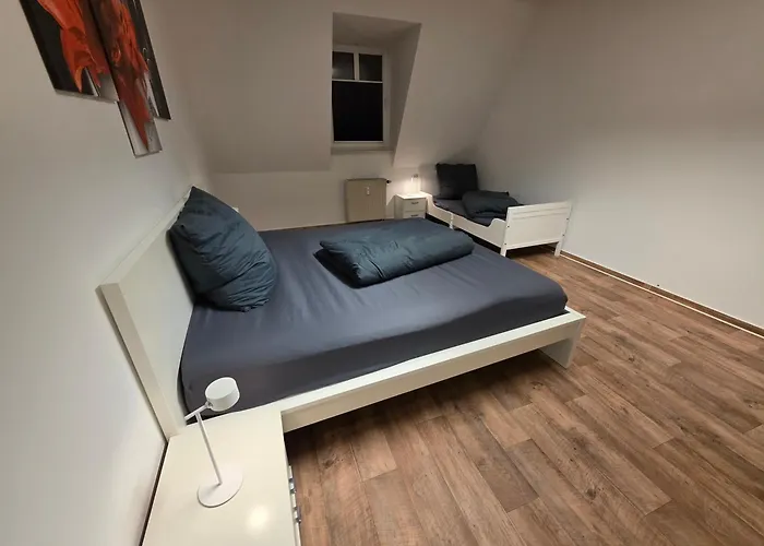 Appartement 76m2 - 2 Raum In Zittauer Stadtzentrum Innenstadt Innenring Lage - Wohnen Auf Zeit In *