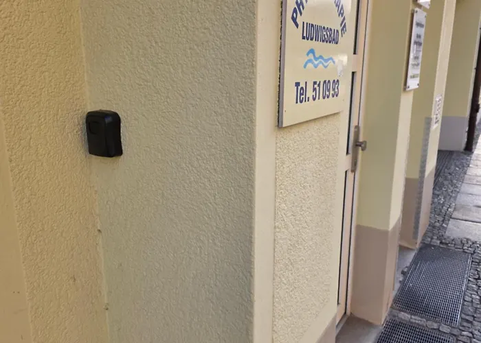 Appartement 76m2 - 2 Raum In Zittauer Stadtzentrum Innenstadt Innenring Lage - Wohnen Auf Zeit In *